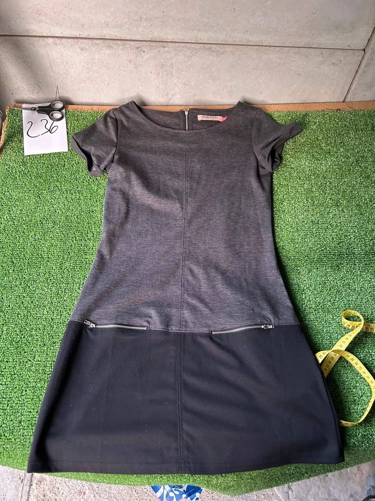 Robe casual cache cache noire et grise